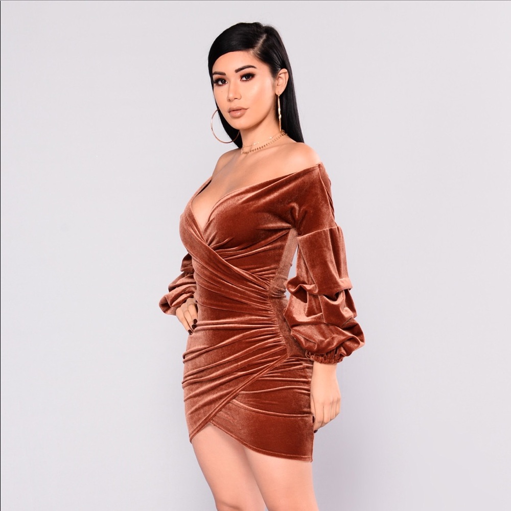 Blair velvet dress {rust} - Picture 2 of 4
